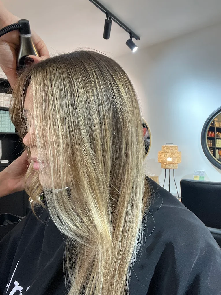 Réalisation coiffure et coloration — L’Artisan Coiffeur, Bourg-la-Reine
